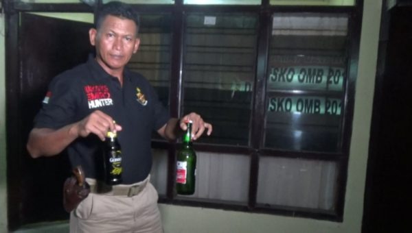 Ops Cipkon, Polres Kolaka Amankan Ratusan Botol Miras
