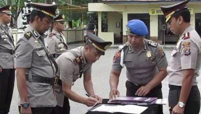 Enam Perwira di Polres Kolaka Berganti