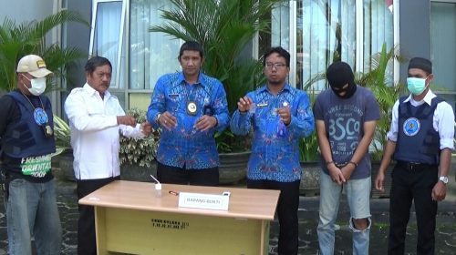 BNNK Kolaka Tangkap Terbuka Pengedar Shabu
