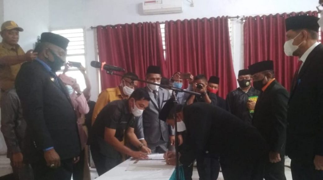 Lantik Pejabat Eselon II, Samahuddin Ingatkan Kerja Profesional