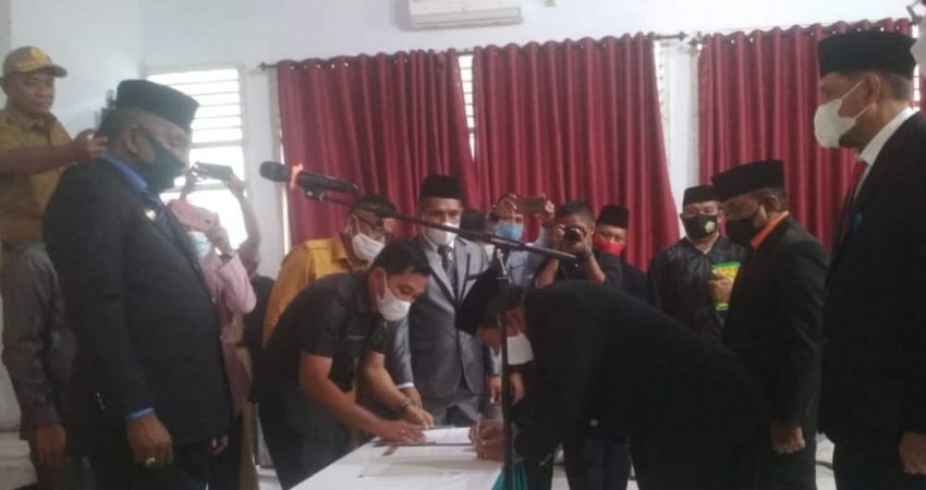 Lantik Pejabat Eselon II, Samahuddin Ingatkan Kerja Profesional