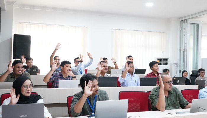 1.565 Calon Ahli K3 Lulus, Kemnaker Perkuat Pencegahan Kecelakaan Kerja