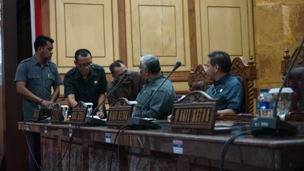 ﻿Penandatanganan Persetujuan Bersama Raperda Pertanggungjawaban APBD TA 2018