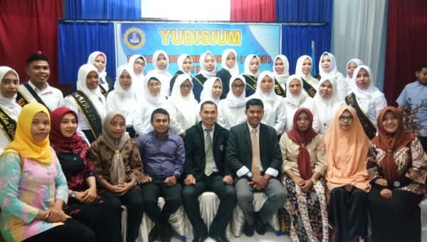 145 Mahasiswa STIKES IST Buton, Angkatan Ke-7, Yudisium