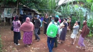 Penghuni Bekas Kandang Kambing Mulai Dapat Bantuan