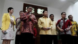 Ketum Partai Golkar Setya Novanto menyambangi kediaman Ketum PDIP Megawati Soekarnoputri FOTO : RUL