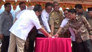 Gubernur Letakkan Tiang Pertama Pembangunan RSUD Kolaka