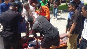 Menderita Patah Tulang Setelah Jatuh Dari Lantai Tiga