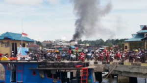 Satu Rumah Dihuni Tiga Keluarga di Tarakan Ludes Dilalap Si Jago Merah