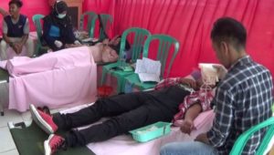 Rumah Sakit Kekurangan Darah, Mahasiswa USN Kolaka Donor Darah