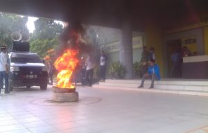 54 Ribu Mahasiswa UHO Tidak Terdaftar di Kemenristek dan Dikti