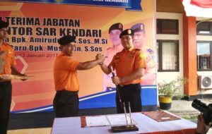 Kepala SAR Kendari Tukaran  Kepala SAR Makassar