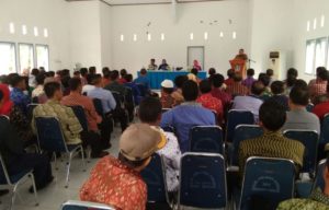 Bupati Koltim Bekali 82 Kepala Desa