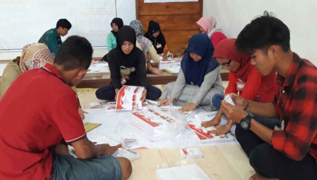 Enam &nbsp;Personil Polisi Jaga Pelipat Kertas Suara