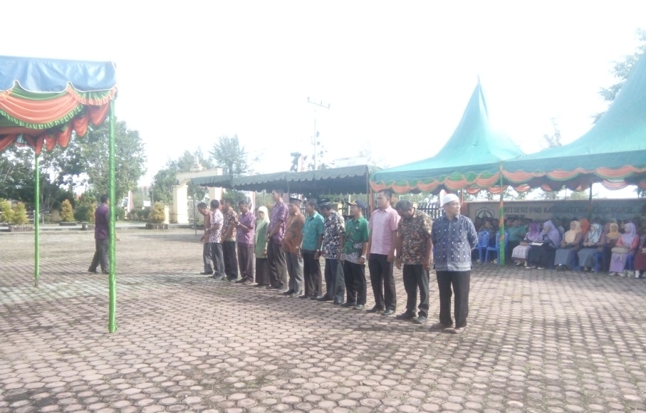 Selsksi Guru Kontrak Ditunda