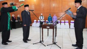 Muhammad Amin Resmi Gantikan Suri Syahriah di DPRD Kota Kendari