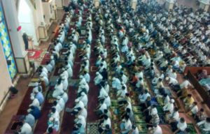 Perdana, PNS Gelar Sholat Subuh Berjama&rsquo;ah&nbsp;