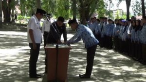 ​800 Pejabat Eselon III dan IV di Lantik Di Luar Ruangan