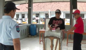 Puluhan Narapidana&nbsp; di Lapas Brebes Salurkan Hak Pilihnya