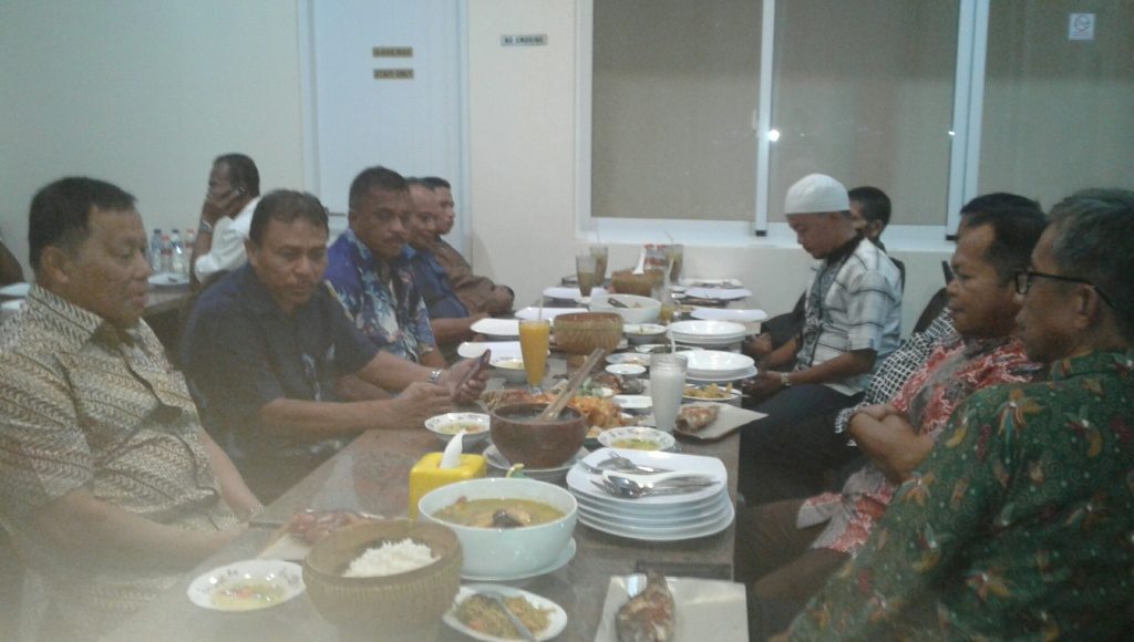 Wagub &nbsp;Temui Warga Sultra di Ambon