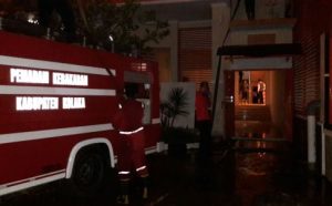 Room Karaoke Hotel Sutan Raja Kolaka Terbakar