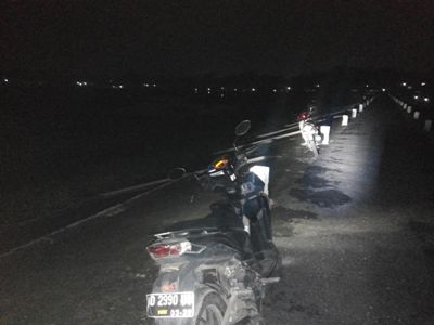 Lokasi wisata waduk Cenklik yang sering di datangi warga pada malam hari. Sayang lokasi tersebut dijadikan tempat pemalakan orang tak dikenal. FOTO : BISMA SURYA KURNIAWAN