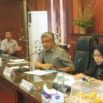 Gubernur Sultra Dr. H Nur Alam SE, M.Si prihatian terkait banyaknya mutasi dan non job yang dilakukan oleh pemerintah kabupaten dan Kota. FOTO : FT