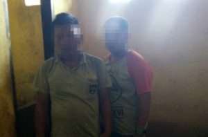 Dua tersangka penikaman di Konawe yang ditangkap di Polsek batuputih Kolaka Utara. FOTO : IS