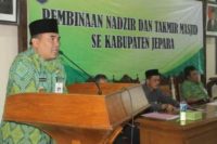 Bupati Jepara Ahmad Marzuki saat memberikan pengarahan. FOTO : DEDY SETYAWAN