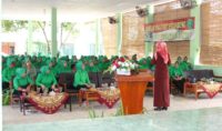 Istri Tentara di Kota langsa mendapatkan Sosialisasi tentang bahaya penggunaan Narkoba dari BNN Kota Langsa. FOTO : ROBY SINAGA