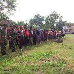 Apel pasukan sebelum pelaksanaan bhkati karya gotong royong di kecamatan Tongas. FOTO : AHMAD SUGENG LAKSONO