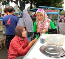 Apoteker : Masyarakat Cerdas Menggunakan Obat