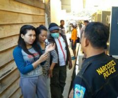 Libatkan Anjing Pelacak, BNNP Sisir Pengguna Narkoba di Kos-kosan