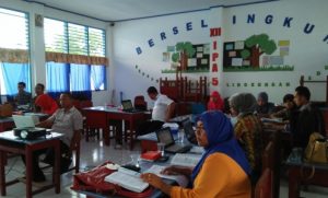 Guru-guru SD hingga SMP akan menerima sertifikasi di wilayah Dikbud Kabupaten Buton. FOTO : DOK