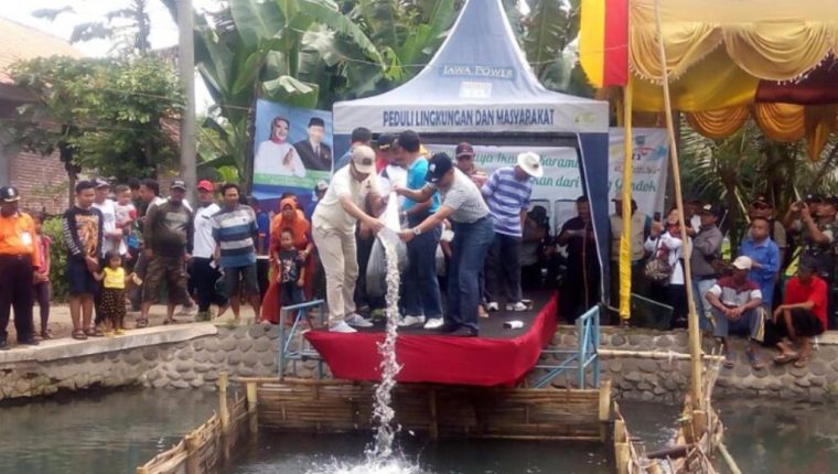 Dandim 0820 Budidaya 10 Ribu Ikan Tawar
