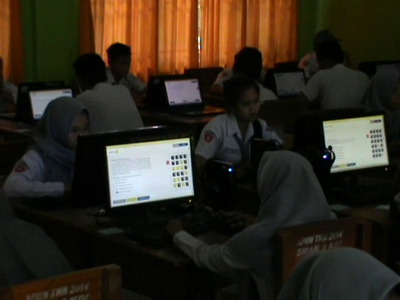 Kadis PK Sultra Pantau Pelaksanaan UNBK di Kendari