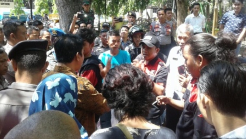 Mahasiswa Makassar Demo di Bantaeng Tuntu Janji Pemerintah