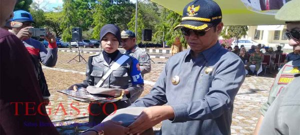 Bupati Buton Tutup Pelatihan Kesamaptaan Satpol PP