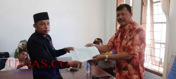 PMKB Demo di DPRD Buton Minta Rafiun Dipecat