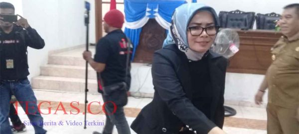 Kantongi 22 Suara, Iis Elianti Menangkan Pemilihan Wakil Bupati Buton
