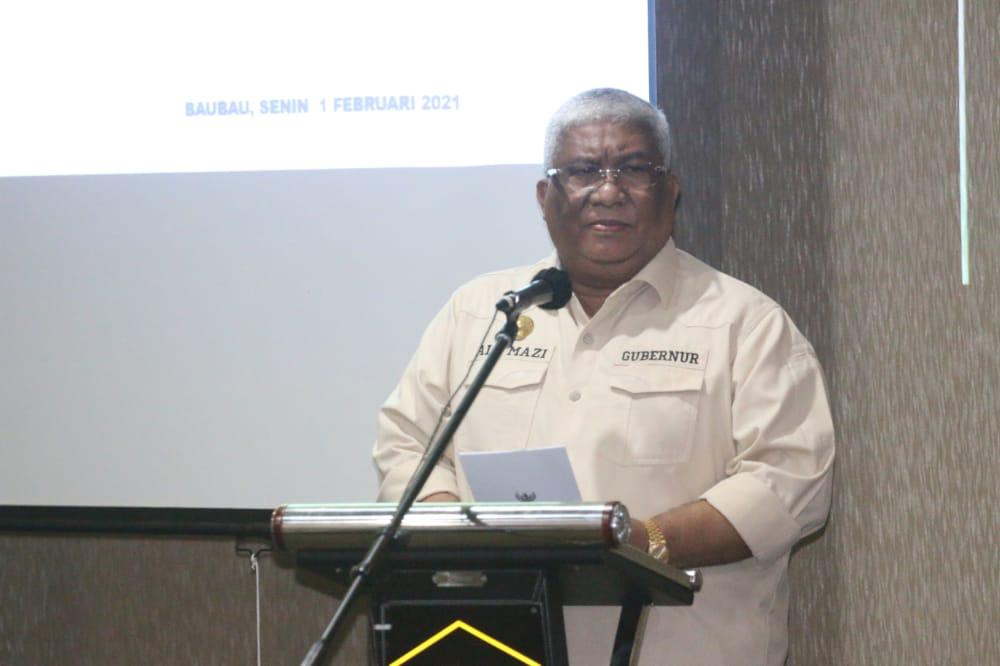 Gubernur Sultra saat menyampaikan pidato