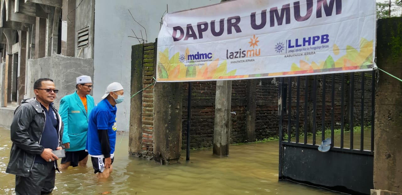 Dapur umum dari MDMC Jepara