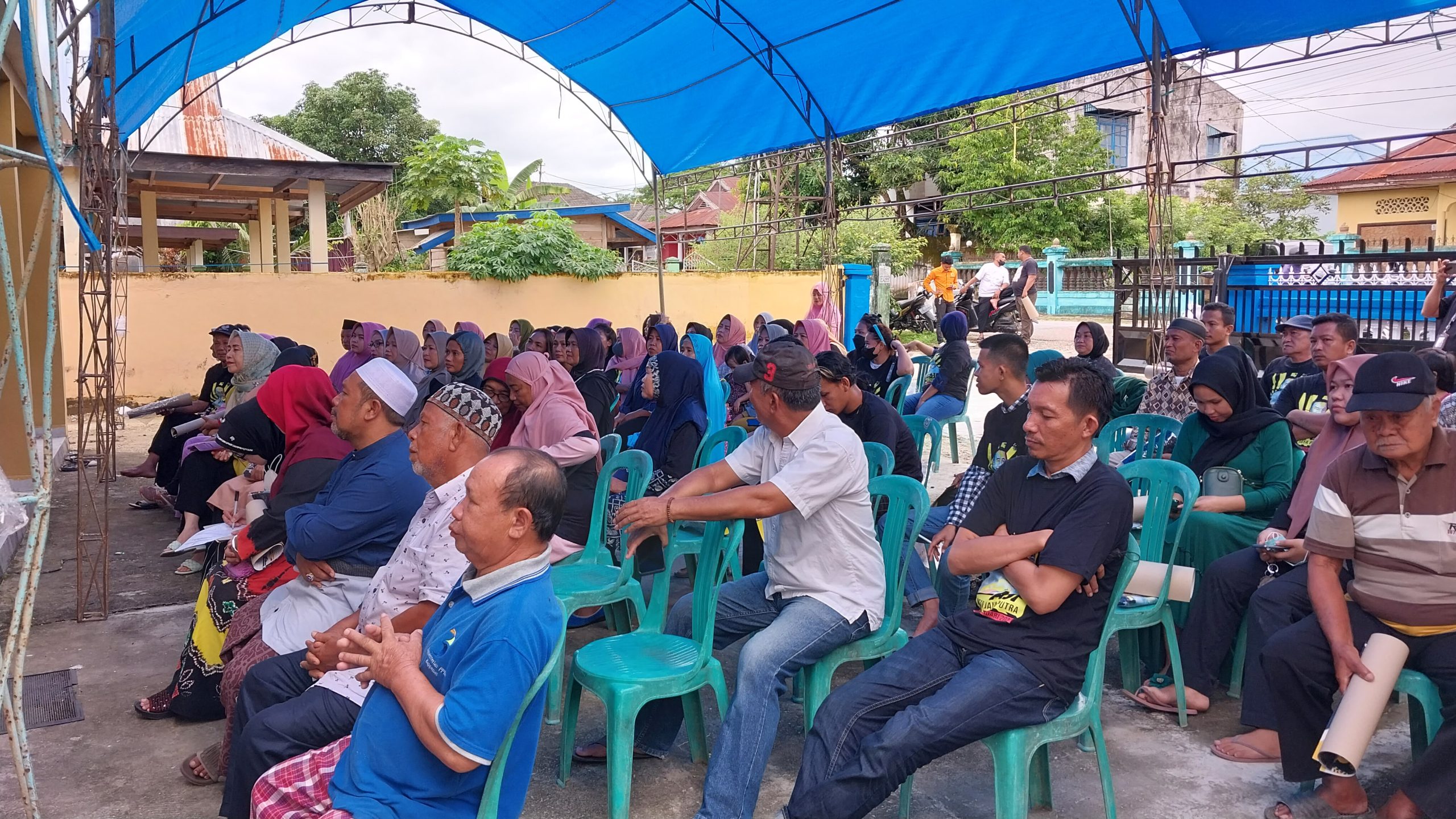 AJP Reses di Dua Kelurahan, Warga Keluhan Air Bersih, Drainase Hingga Bak Sampah