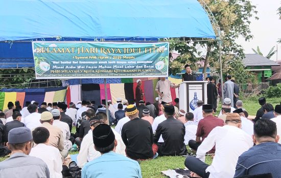 Membangun Dunia dengan Kesabaran dan Ketaatan: Refleksi Idul Fitri di Lapangan Torada Puuwatu Kendari