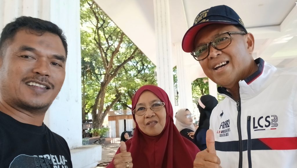 Jumat Sehat, Nurdin Abdullah Jadi Idola Emak-emak Bantaeng