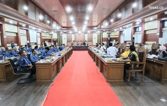 RPJMD Sultra 2025-2029 Dibahas dalam Rapat Gabungan Komisi DPRD