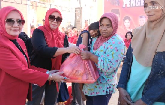 Bakti Sosial dan Pengentasan Stunting di TPA Puuwatu: Menyentuh Hati, Merajut Asa