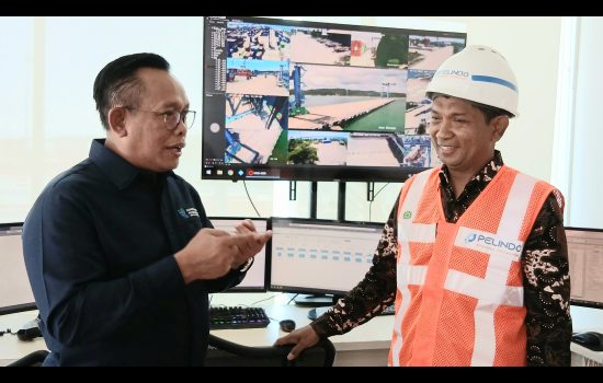 Digital Pelabuhan Petikemas Pelindo Kendari: Merajut Efisiensi Lewat Laporan Antarpulau