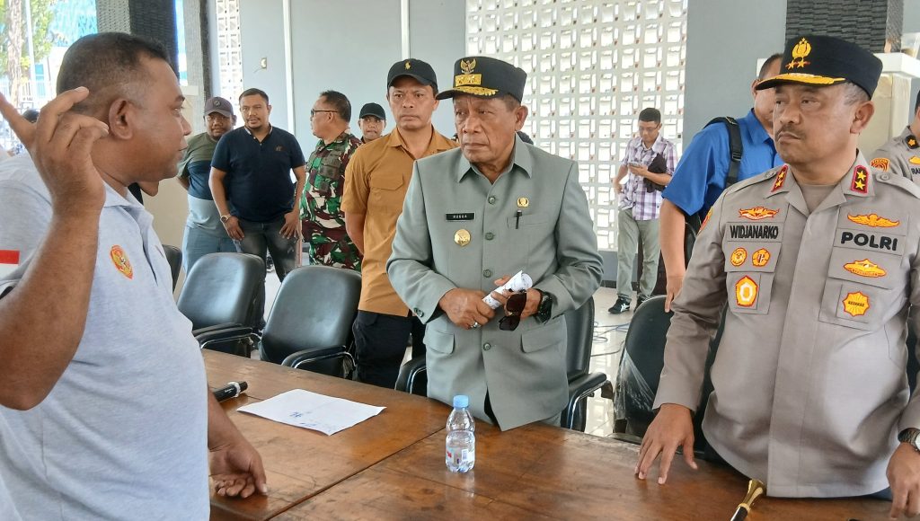 Demo ASR Tuntut 10 Poin