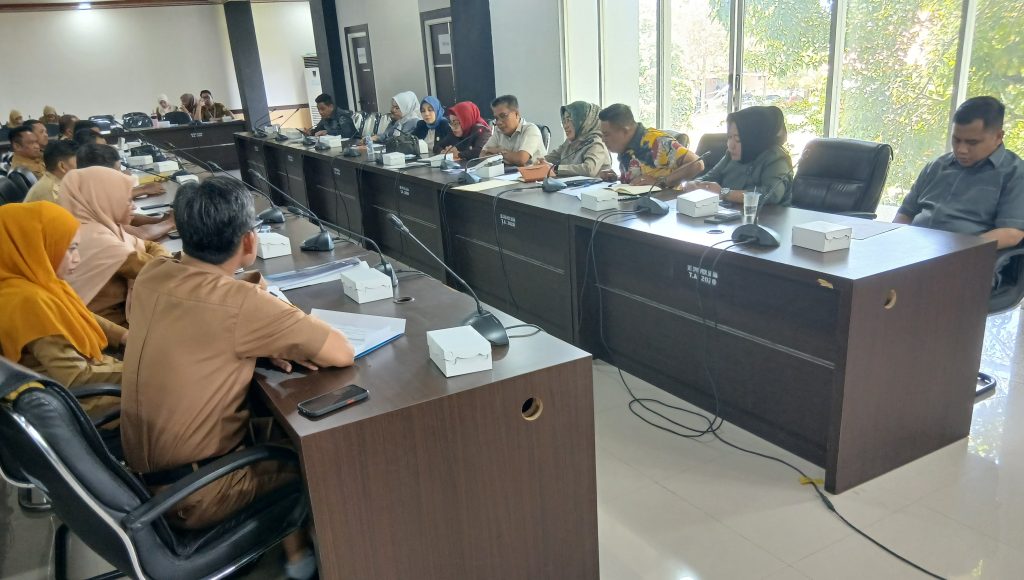 Dugaan Iuran Komite dan Aset Mangkrak Jadi Sorotan dalam Rapat Kerja Komisi IV DPRD Sultra